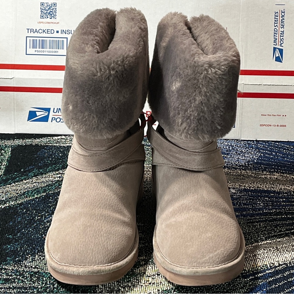 LAM Lavender Gray Suede Fold-over Faux Fur Boots